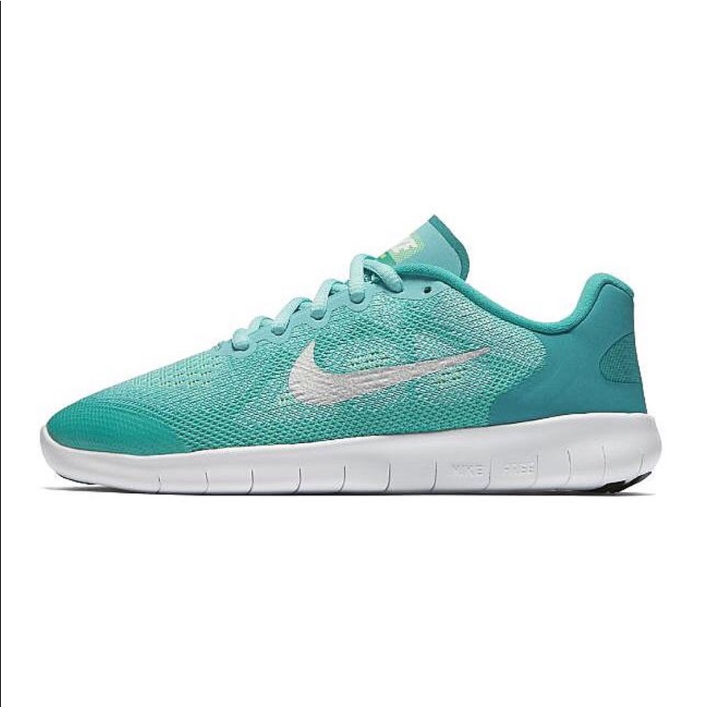 Girls Nike Free Running Shoes - Picture 2 of 7